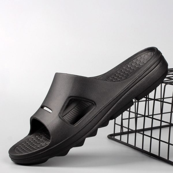 Comfortable men's cloud slippers; anti-slip bathroom sandals - Image 29
