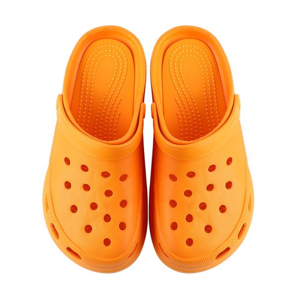 Beach summer thick soled hole shoes Baotou sandals Women's outdoor slope heel with accessories Garden shoes wholesale - Image 5
