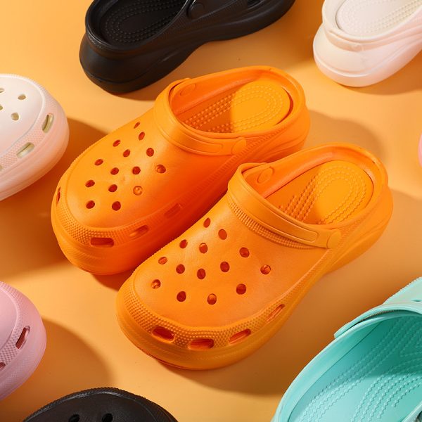 Beach summer thick soled hole shoes Baotou sandals Women's outdoor slope heel with accessories Garden shoes wholesale - Image 17
