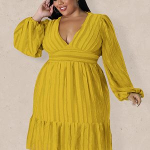 Plus size jacquard V-neck striped long-sleeved dress