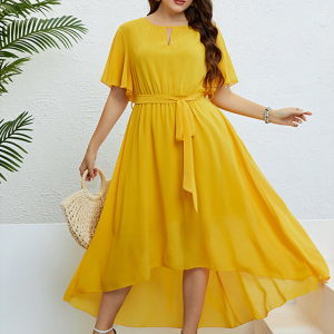 Plus size women's yellow V-neck strappy waist dress