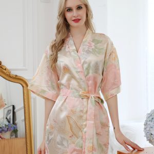 Women's Floral Three Quarter Sleeve Robe