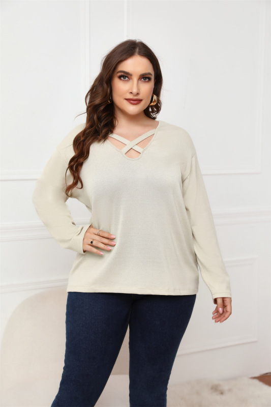 Women Plus Size Crisscross V-Neck Top - Image 5