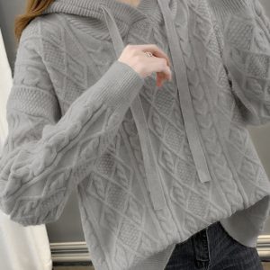 Women's twist loose hooded knitted sweater