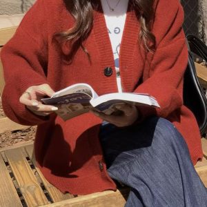 Women's loose buttoned versatile knitted cardigan