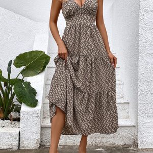 Women's new fashionable V-neck suspender dress