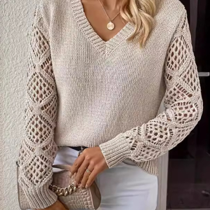 Women's Temperament V-neck Hollow Long Sleeve Solid Color Casual Top