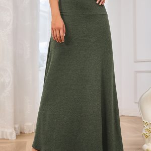 Casual solid color knitted A-line slightly stretch skirt