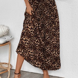 New Leopard Pleated Skirt