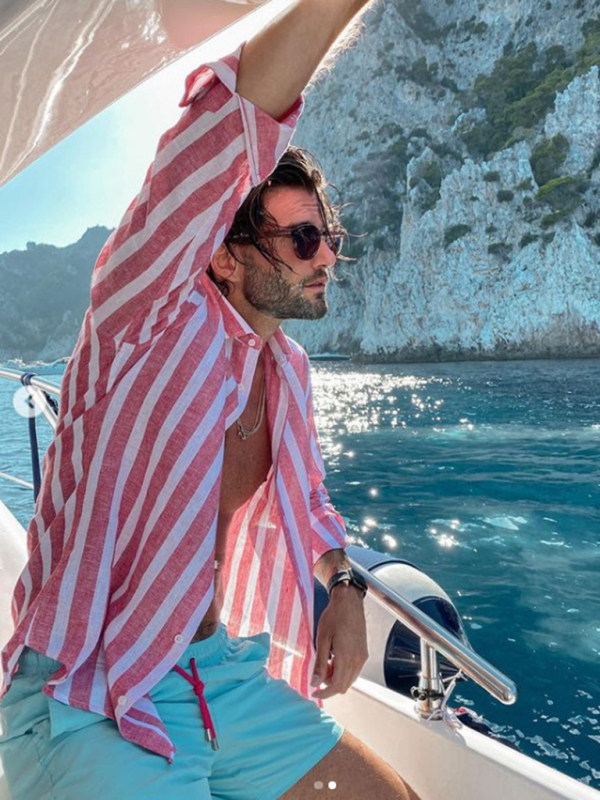 New European and American men's casual comfortable lapel striped beach print long-sleeved shirt - Image 3