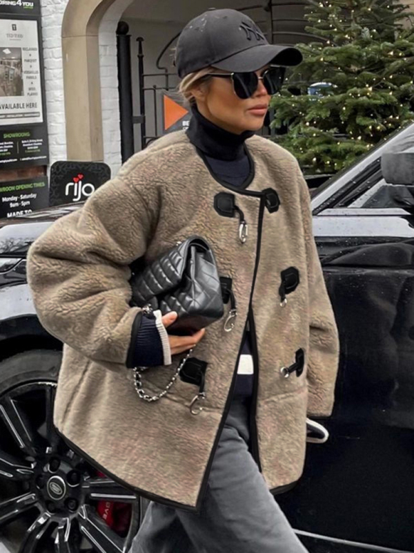 New Fashionable Cashmere Women's Metal Lock Design Cardigan Jacket - Image 5