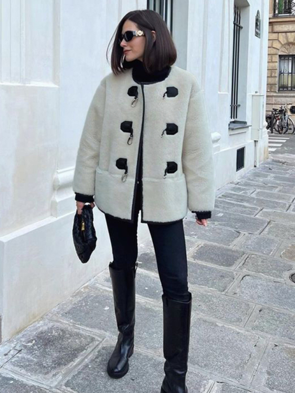 New Fashionable Cashmere Women's Metal Lock Design Cardigan Jacket - Image 3