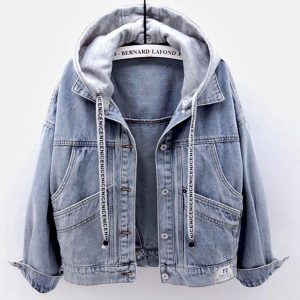 Women's hooded large pocket denim jacket